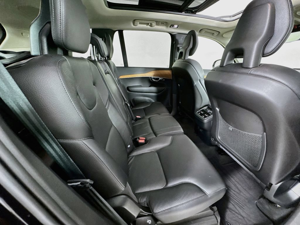 Used 2021 Volvo XC90 T6 Momentum w/ Advanced Package AWD/4WD image 37