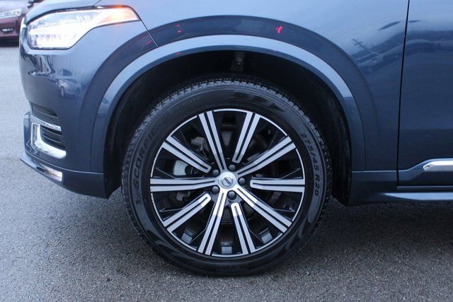Used 2025 Volvo XC90 B5 Core image 31