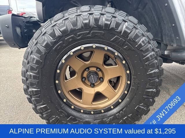 Used 2018 Jeep Wrangler Unlimited Rubicon w/ Steel Bumper Group image 4