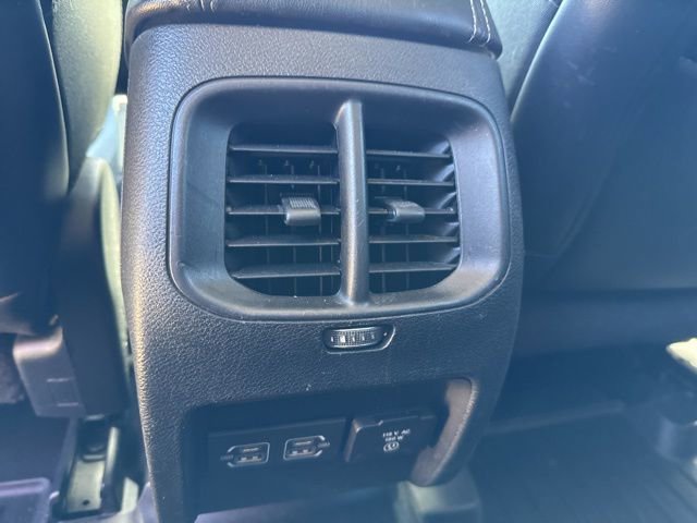 Used 2021 Jeep Cherokee Limited image 16