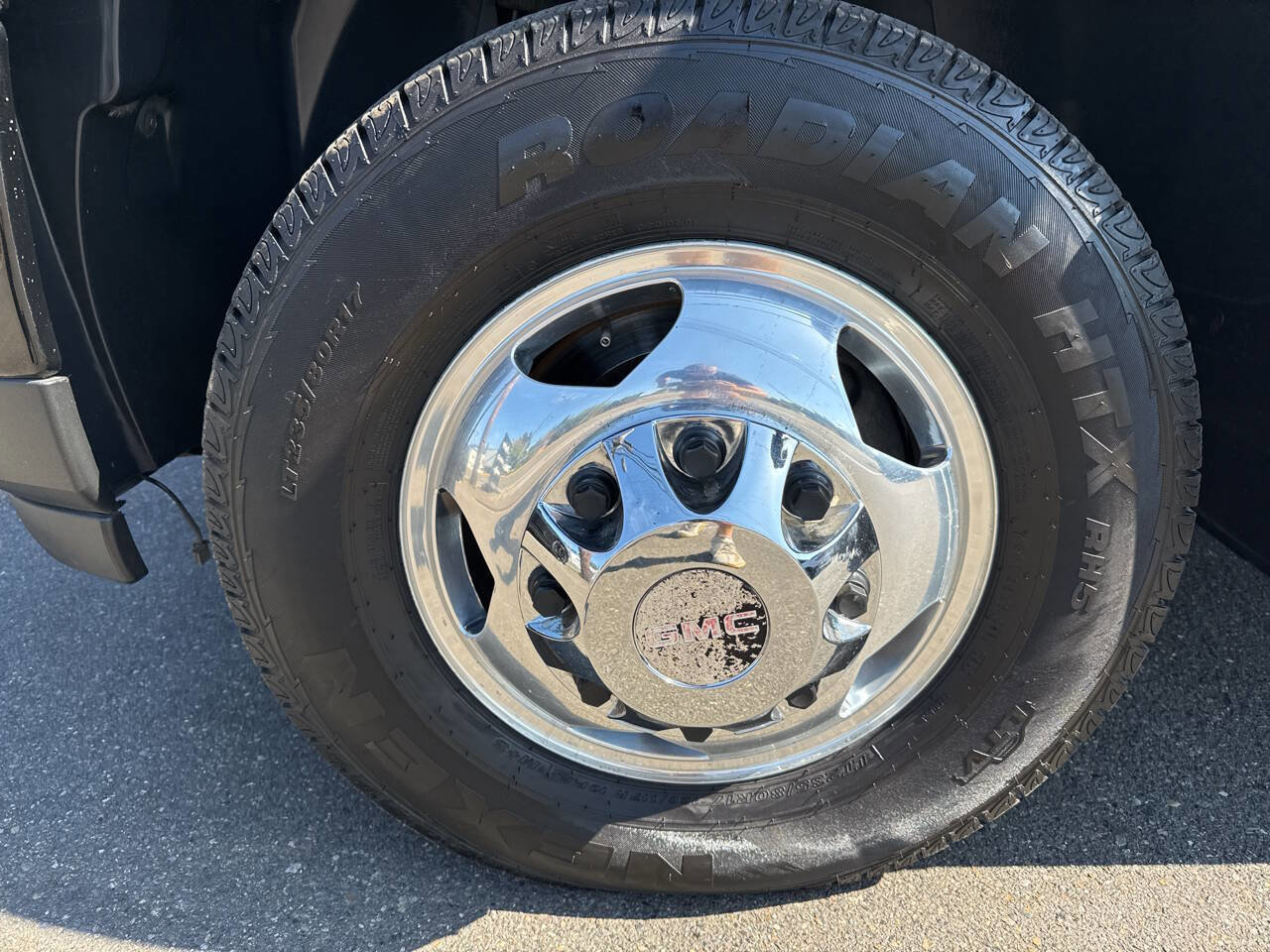 Used 2011 GMC Sierra 3500 Denali image 10