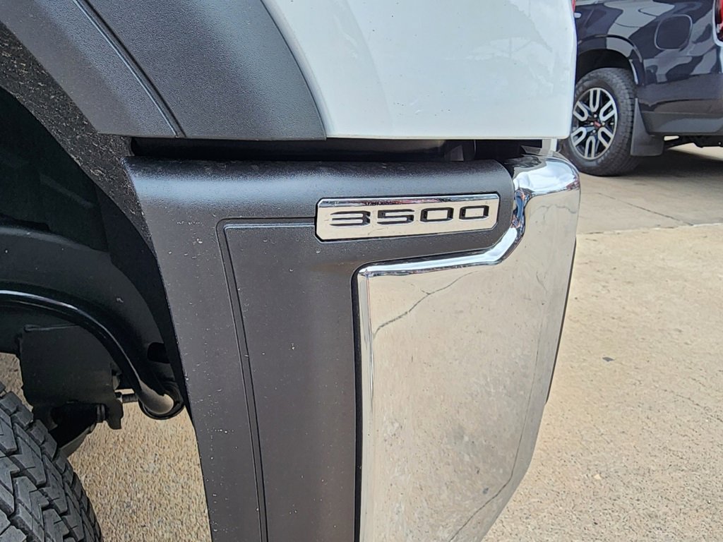 New 2026 GMC Sierra 3500 Pro w/ Convenience Package image 13