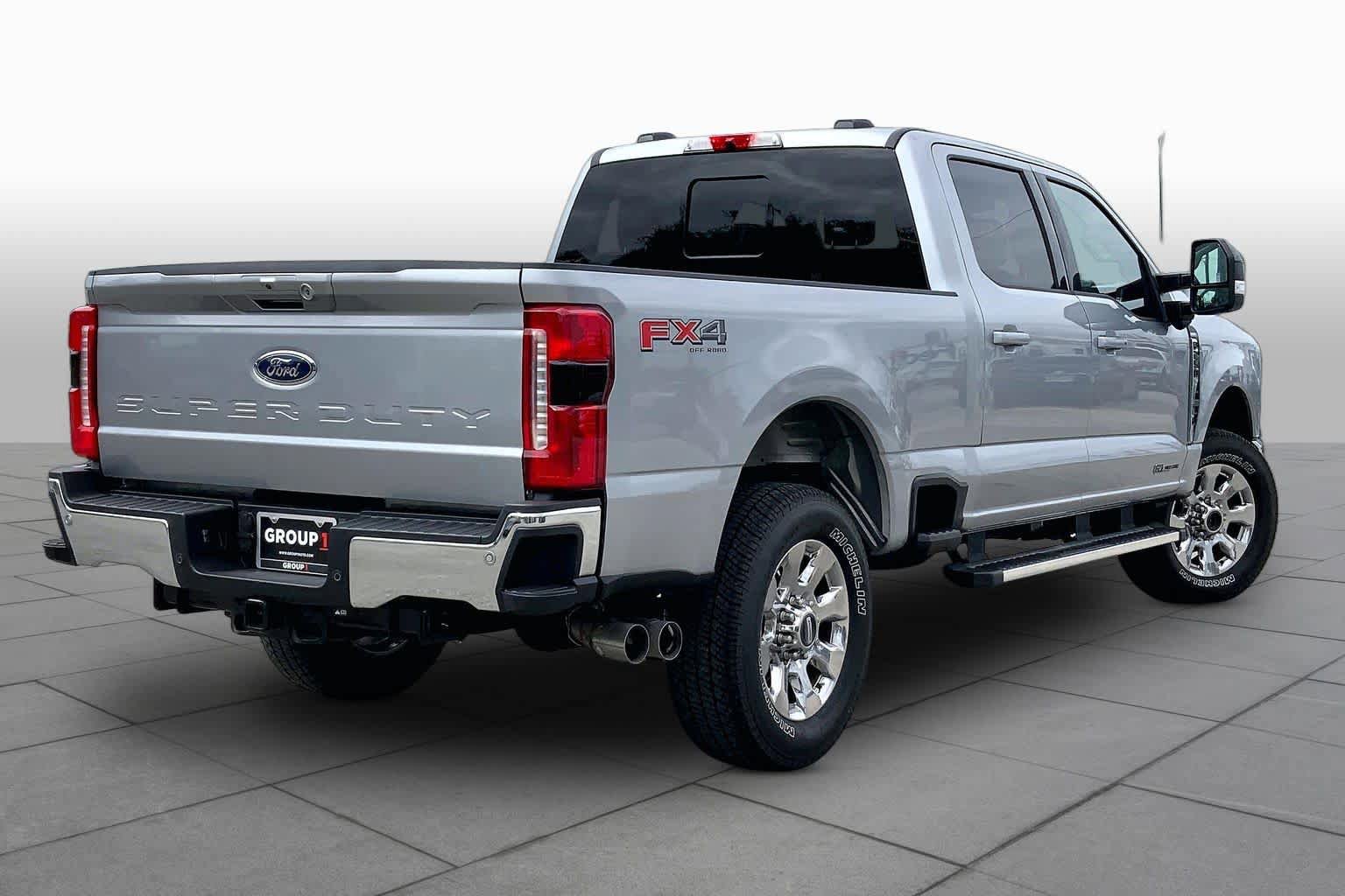 Used 2024 Ford F250 Lariat w/ FX4 Off-Road Package AWD/4WD image 13