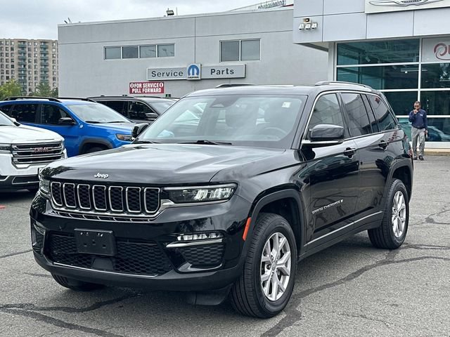 Used 2022 Jeep Grand Cherokee Limited AWD/4WD image 6