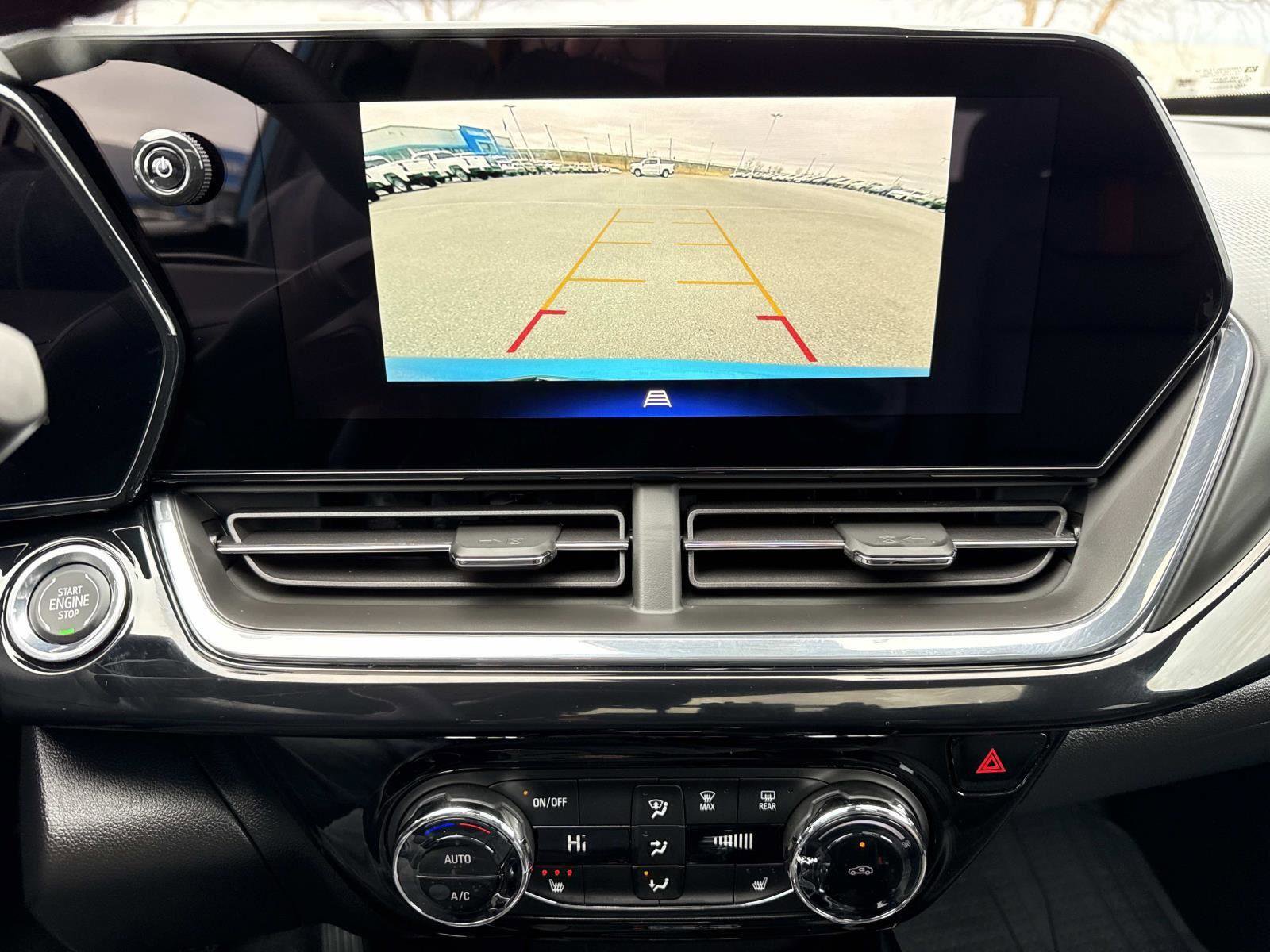 New 2026 Chevrolet Trax RS w/ Sunroof Package image 5