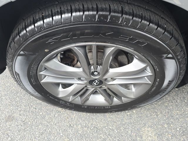 Used 2014 Hyundai Tucson SE image 22