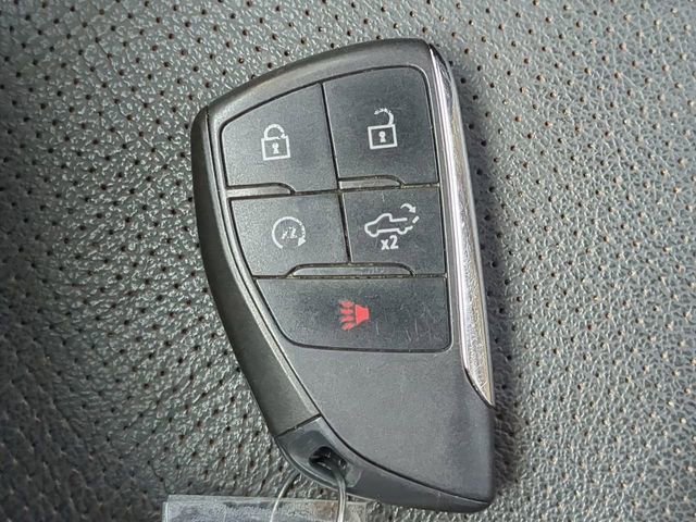 Used 2024 Chevrolet Silverado 3500 High Country w/ High Country Premium Package image 37