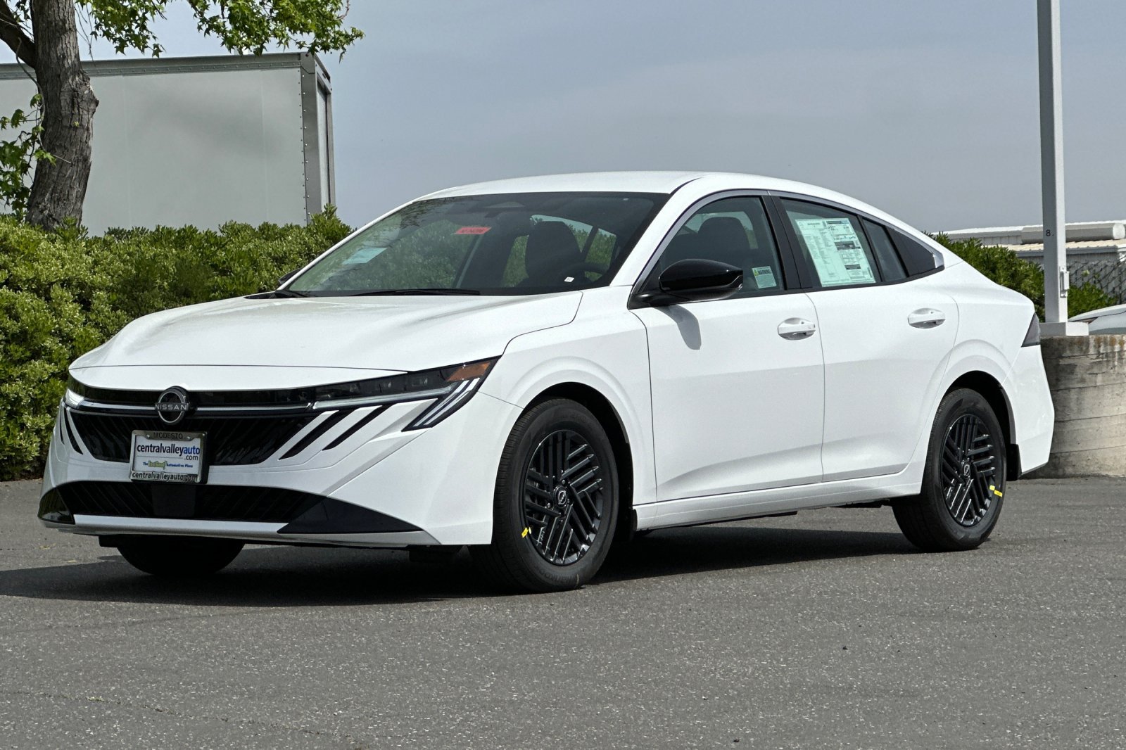 New 2026 Nissan Sentra SV w/ SV Convenience Package FWD image 8