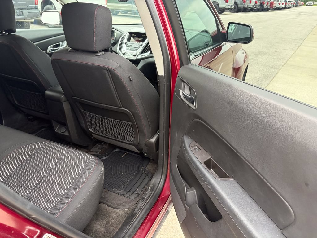 Used 2016 GMC Terrain SLE FWD image 15