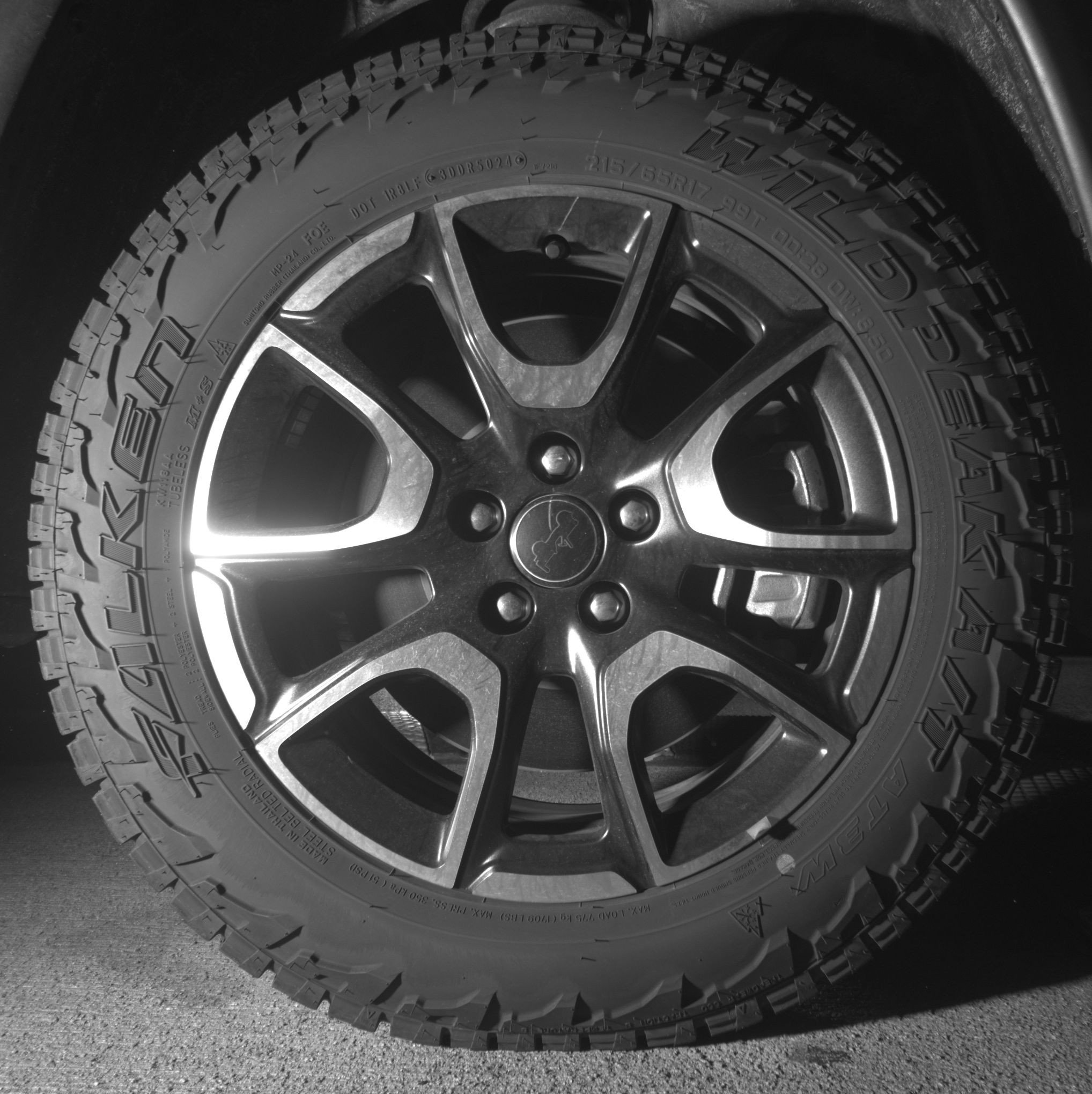 Used 2025 Jeep Compass Trailhawk image 13