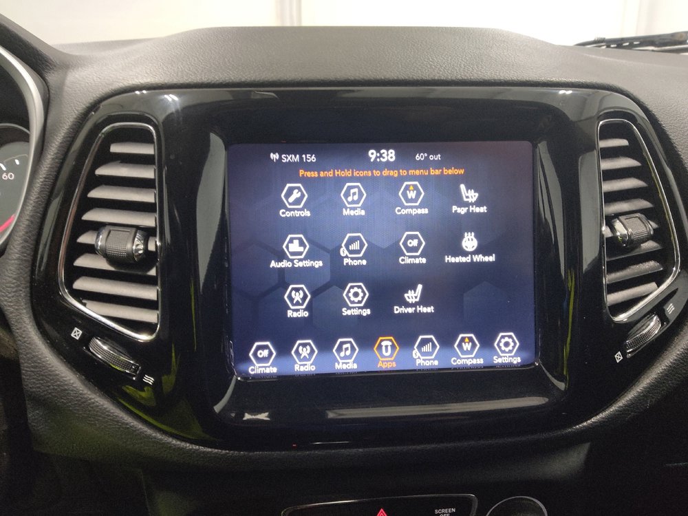 Used 2018 Jeep Compass Limited image 25