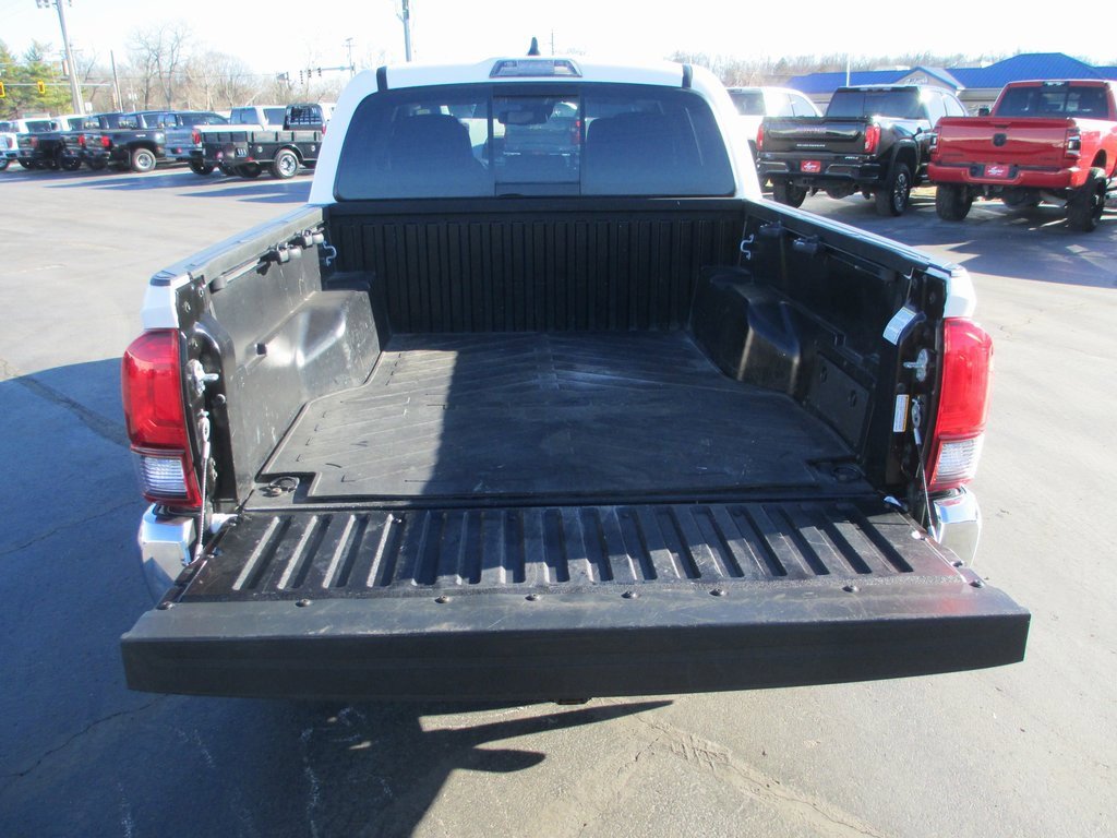 Used 2021 Toyota Tacoma SR5 image 6