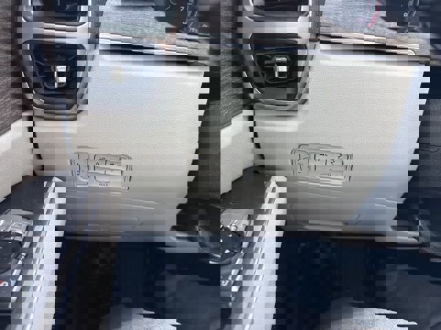 Used 2022 Kia Sorento EX image 11