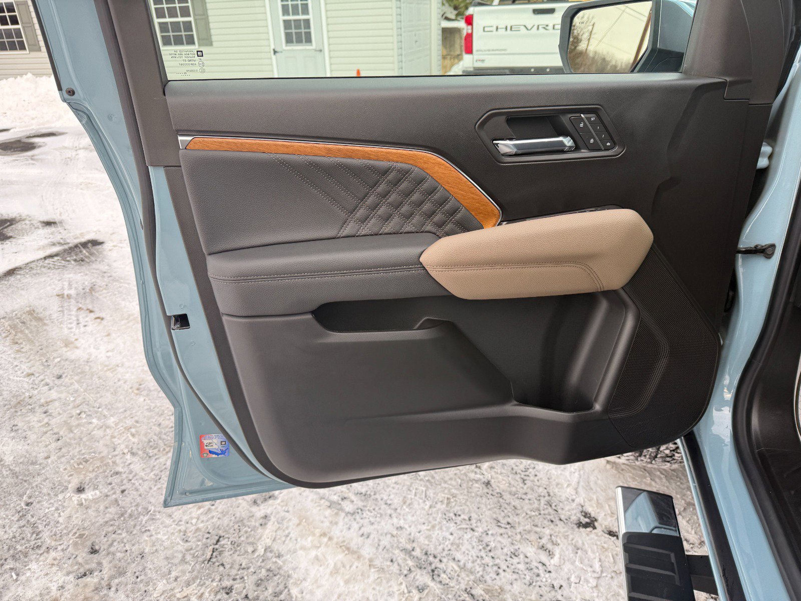 New 2026 GMC Canyon Denali image 16