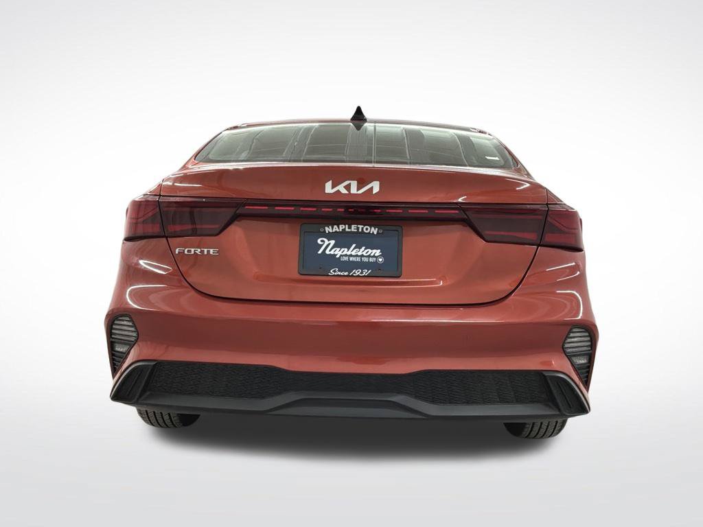 Used 2024 Kia Forte LXS w/ LXS Technology Package FWD image 21