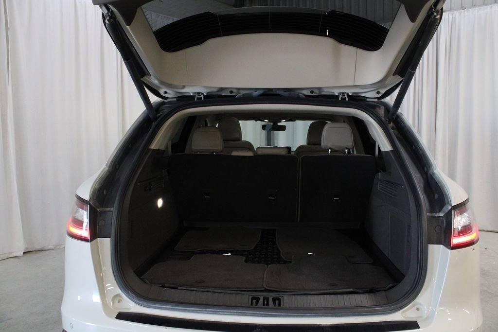 Used 2023 Lincoln Nautilus Reserve w/ Equipment Group 201A AWD/4WD image 32
