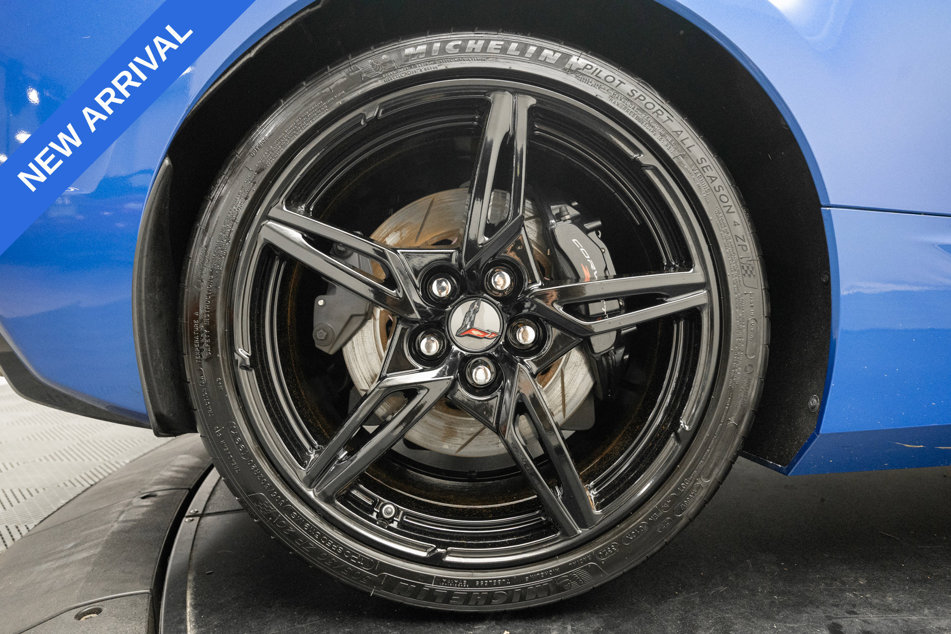 Used 2020 Chevrolet Corvette Stingray Preferred Cpe w/ 2LT Preferred Equipment Group RWD image 35