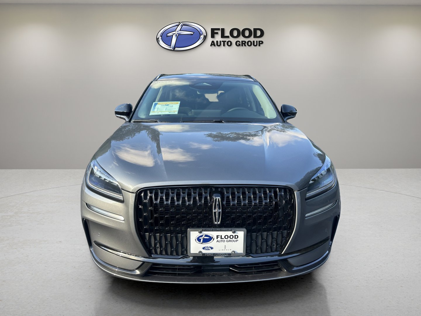 New 2026 Lincoln Corsair Premiere image 2