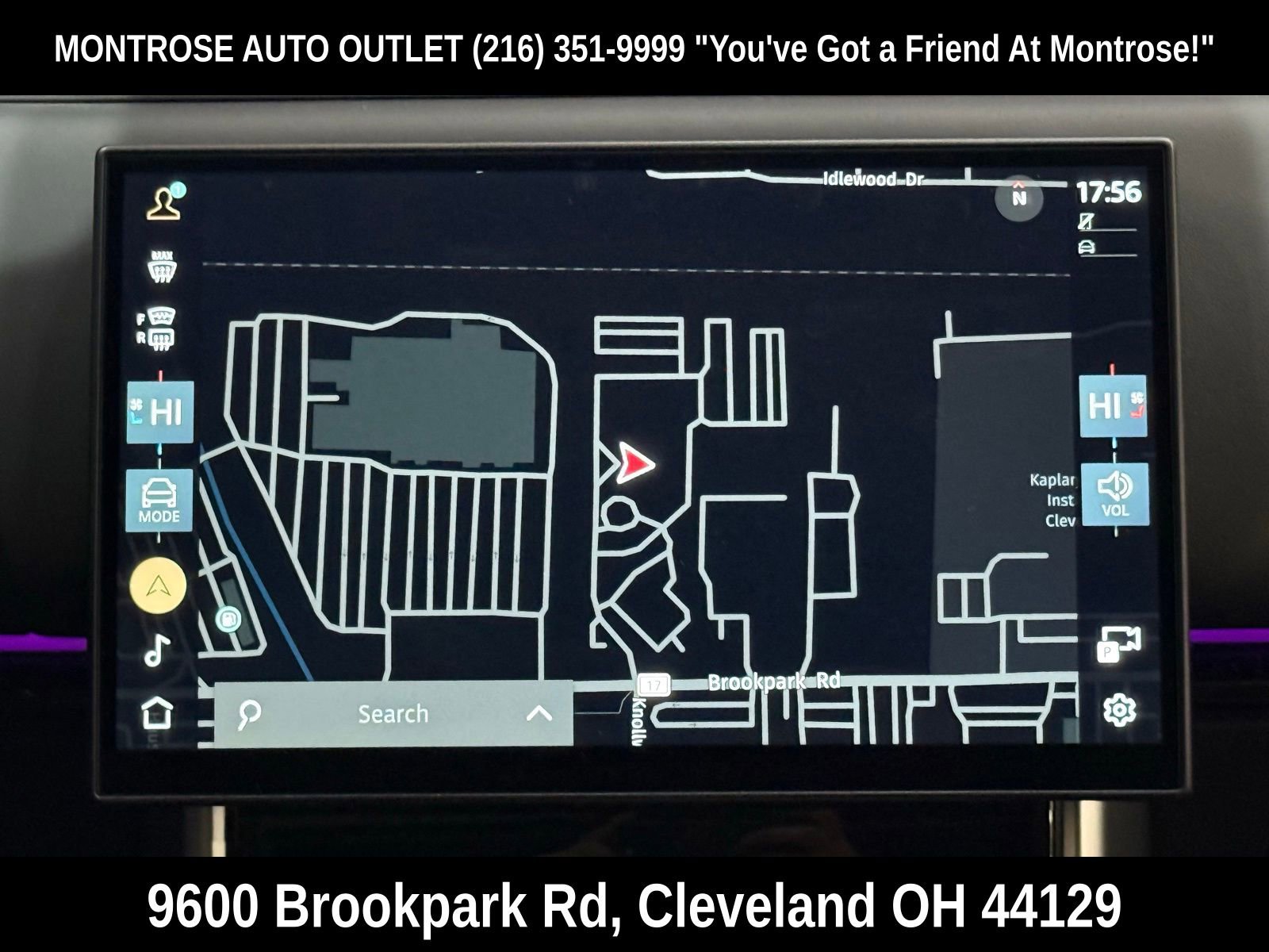 New 2025 Land Rover Range Rover SE image 18