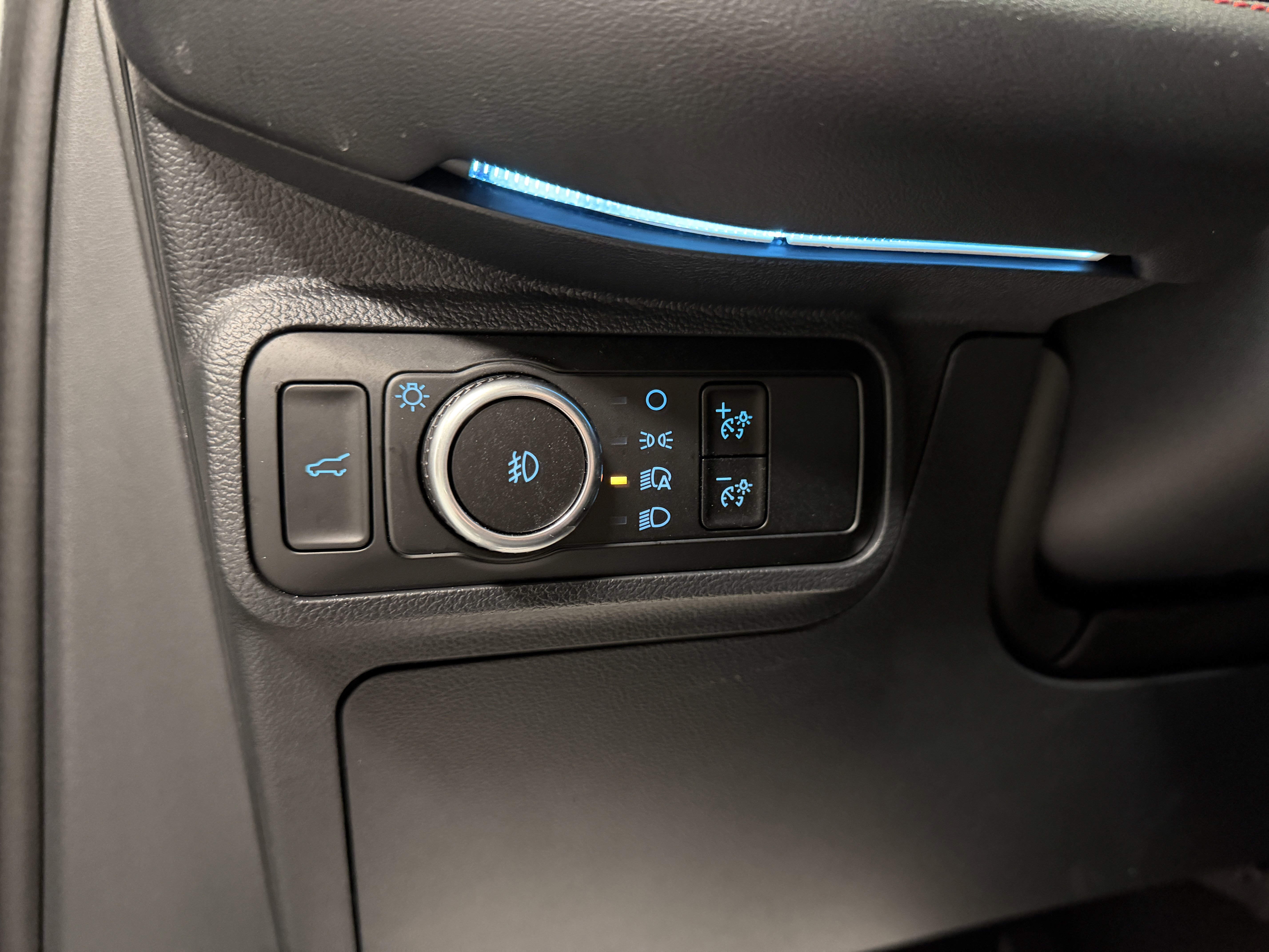 Used 2025 Ford Explorer ST image 22