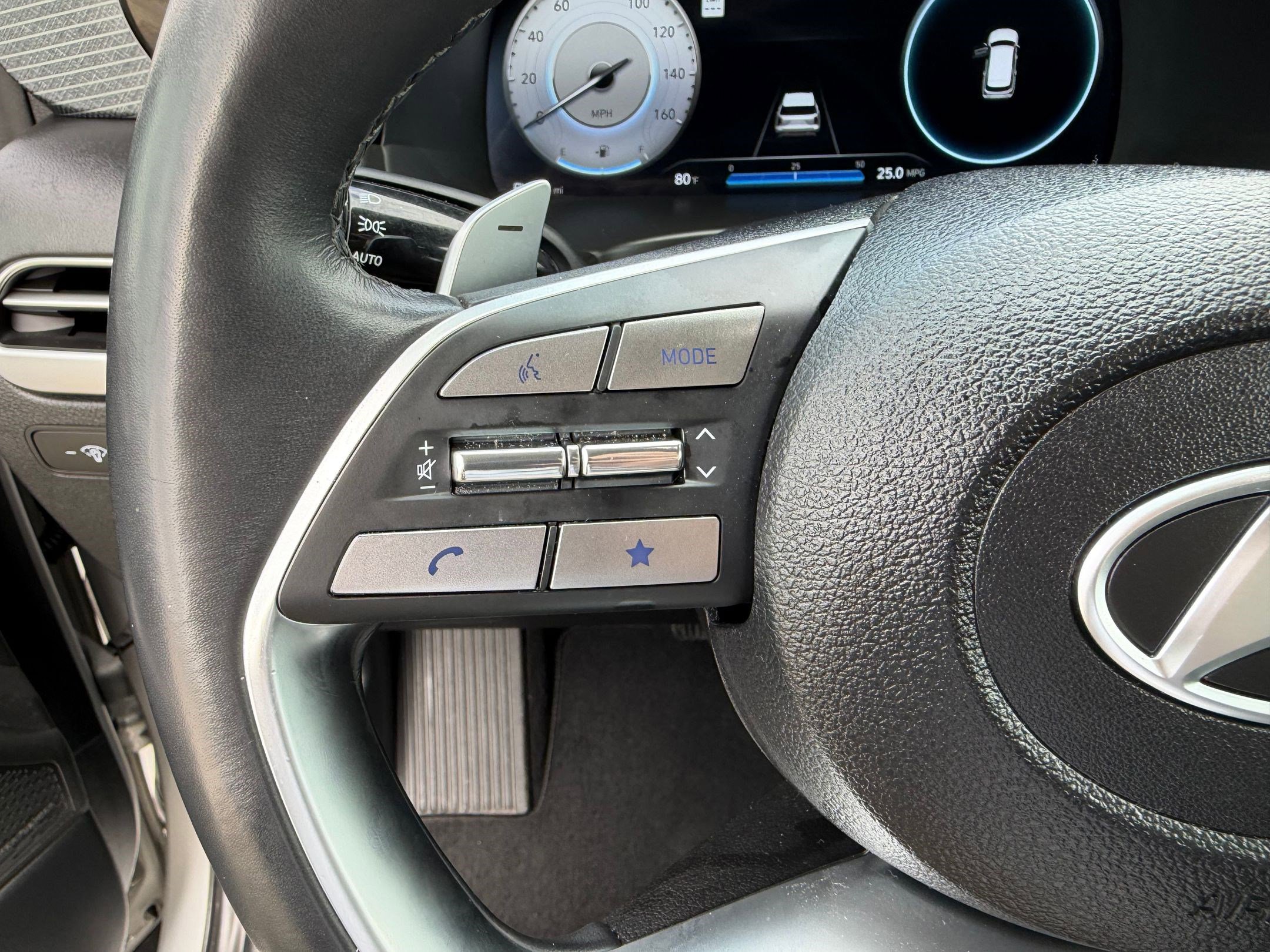 Used 2024 Hyundai Palisade Limited image 16