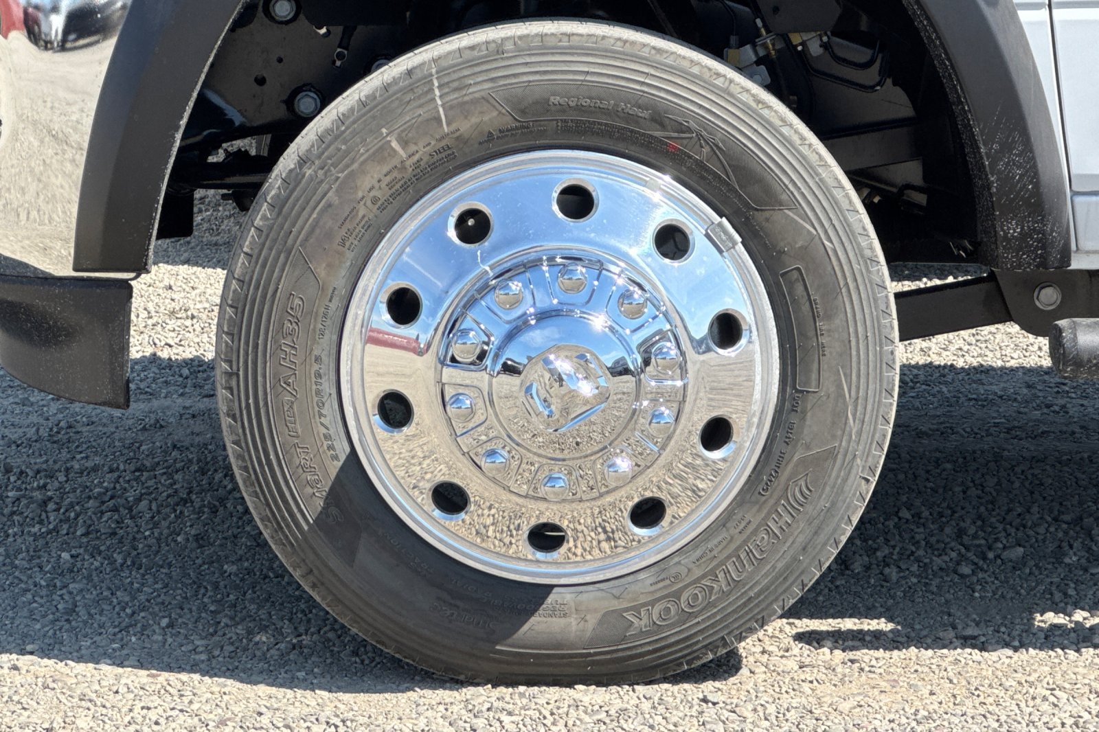 New 2026 RAM 5500 Tradesman w/ Chrome Appearance Group AWD/4WD image 23