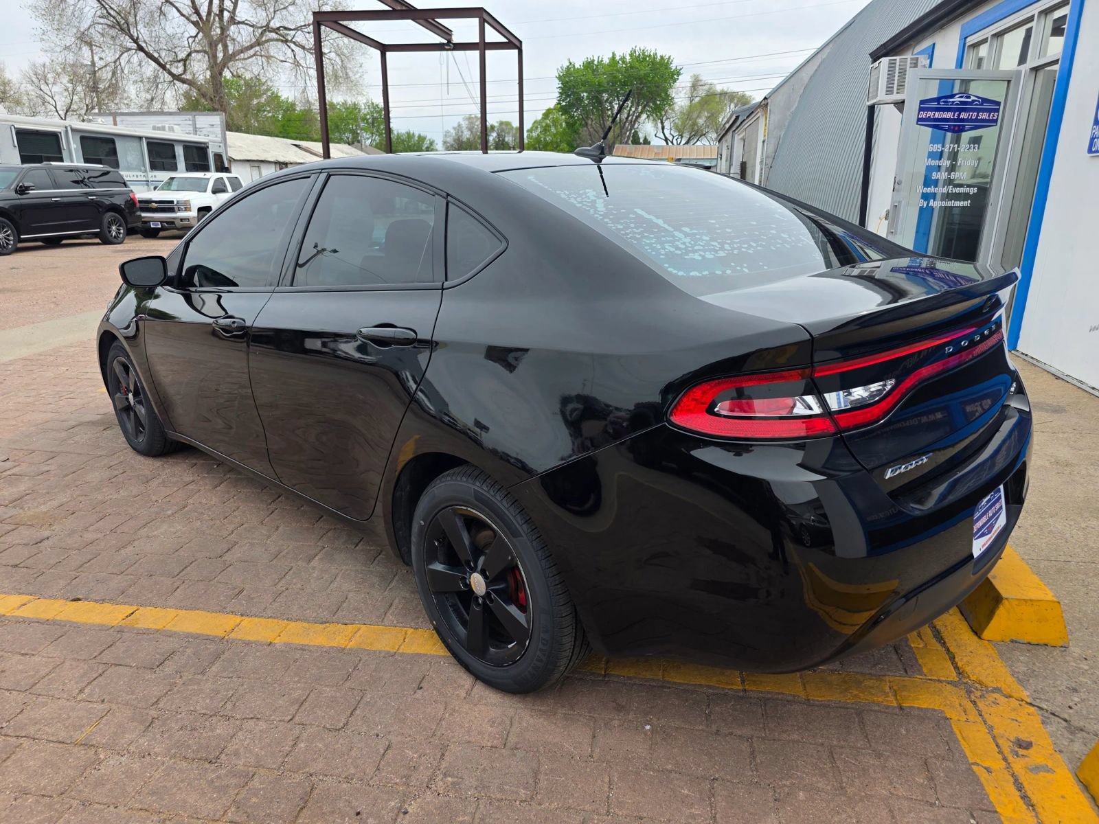 Used 2015 Dodge Dart SXT FWD image 7
