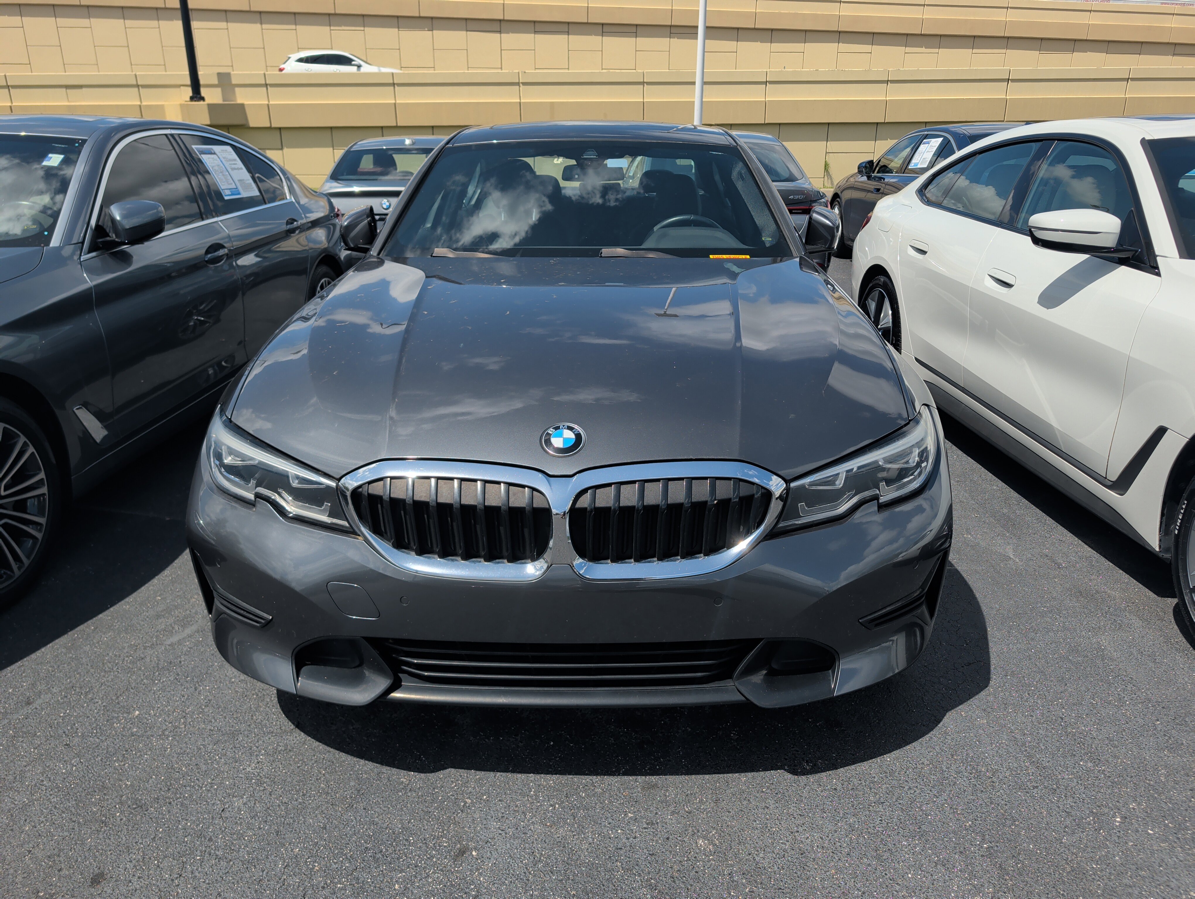 Used 2021 BMW 330i xDrive Sedan w/ Convenience Package image 2