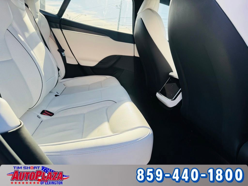 Used 2021 Tesla Model S Plaid image 37