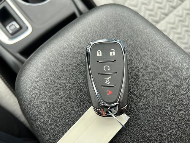 Used 2023 Chevrolet Equinox LT w/ Driver Convenience Package AWD/4WD image 30