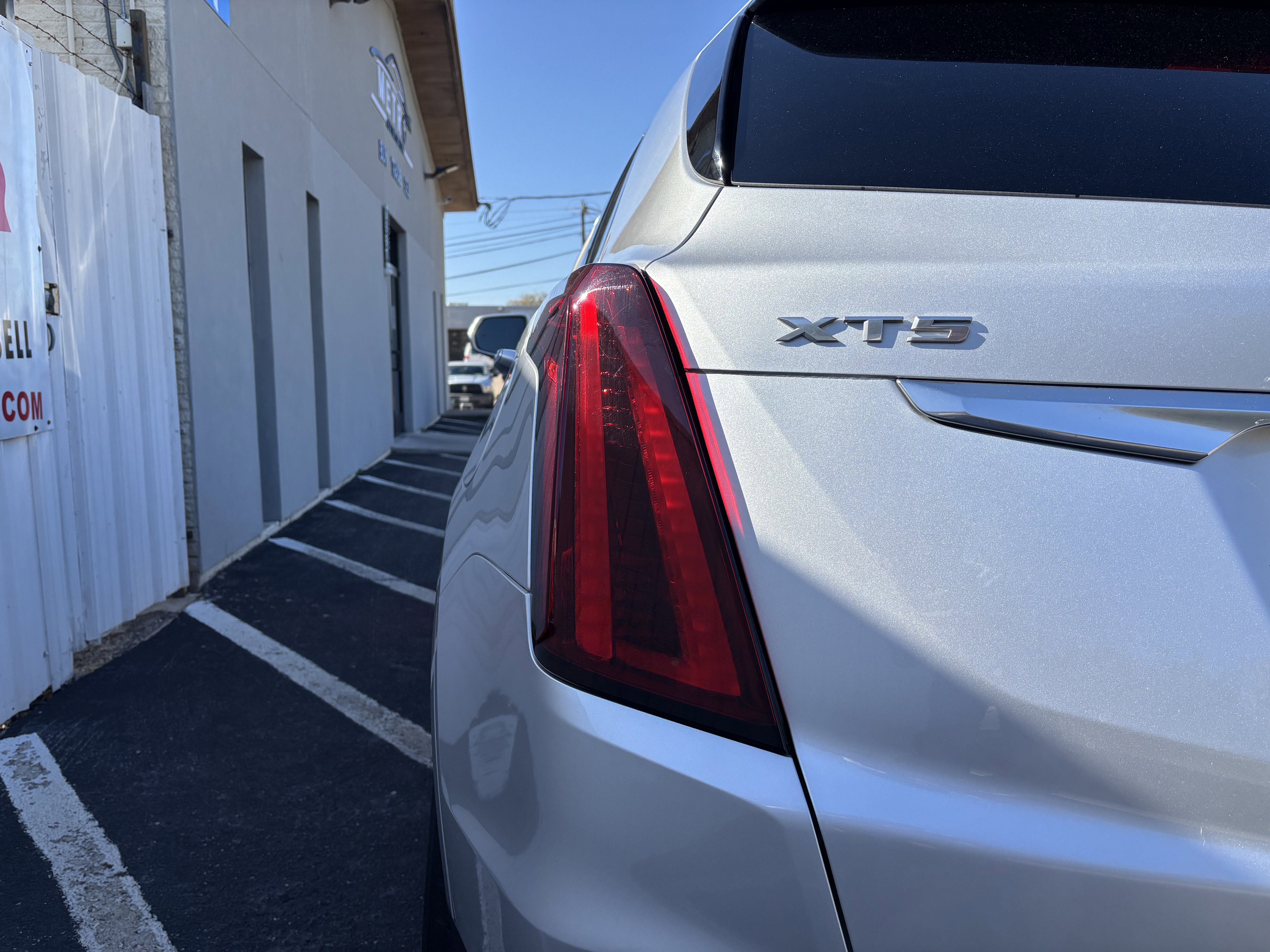 Used 2020 Cadillac XT5 Premium Luxury image 10