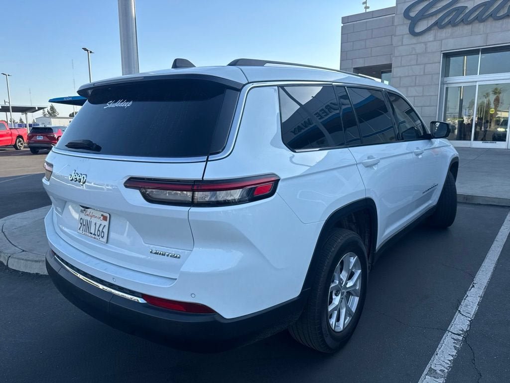 Used 2023 Jeep Grand Cherokee L Limited RWD image 25