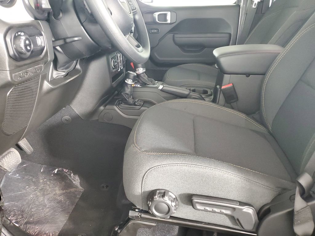 New 2026 Jeep Gladiator Sport image 11