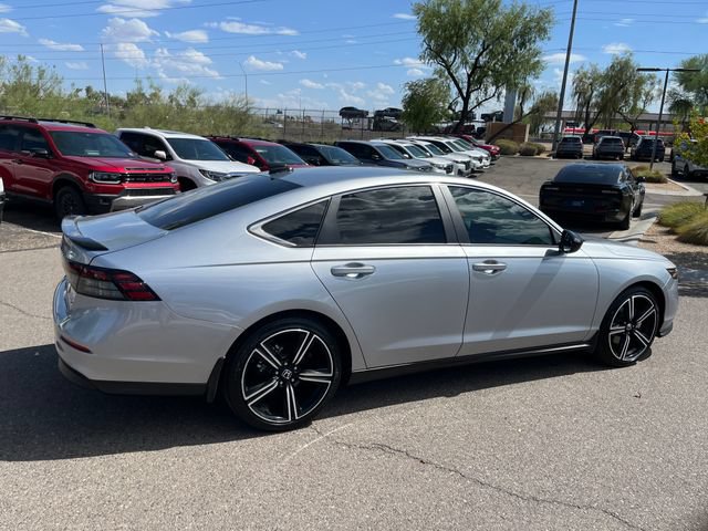 Used 2025 Honda Accord Sport image 13