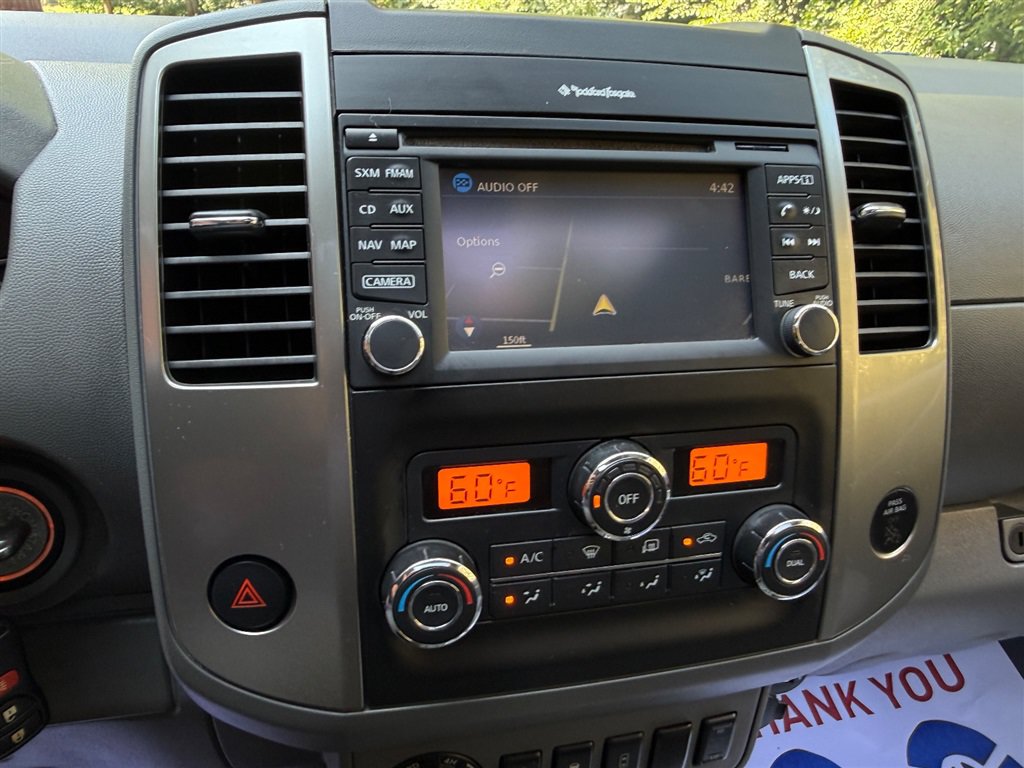 Used 2019 Nissan Frontier SL AWD/4WD image 37