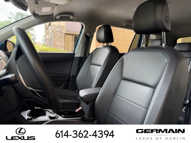 Used 2020 Volkswagen Tiguan SE AWD/4WD image 10