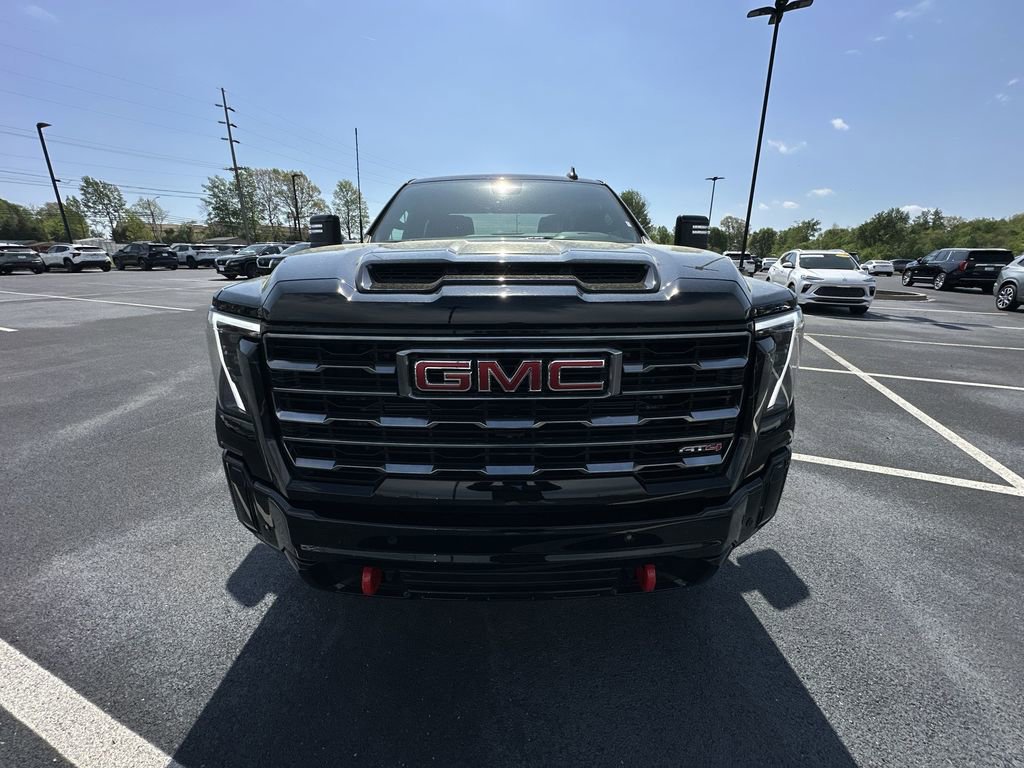 Used 2025 GMC Sierra 2500 AT4 AWD/4WD image 25