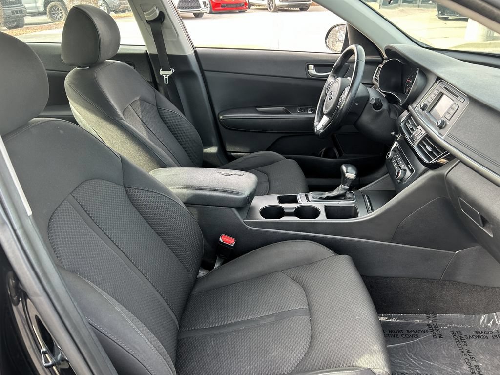 Used 2016 Kia Optima LX FWD image 30