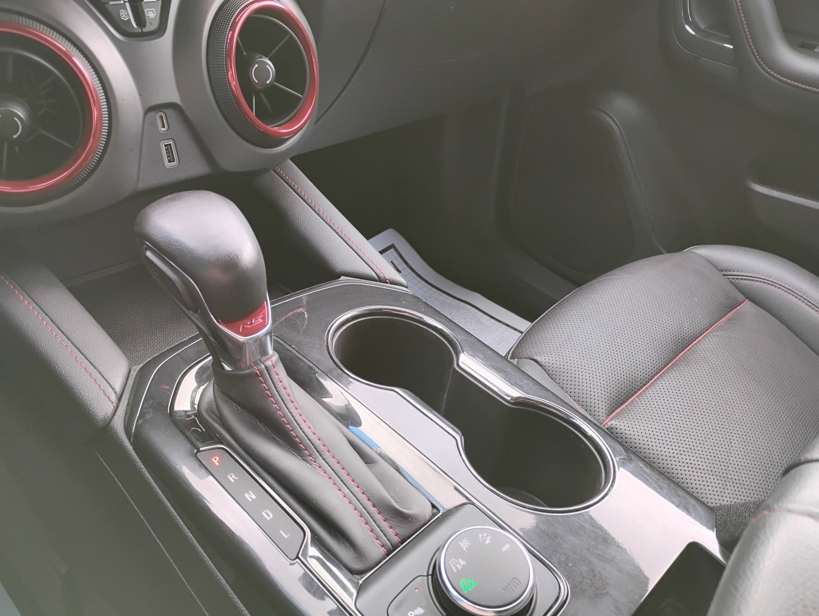 Used 2021 Chevrolet Blazer RS w/ LPO, Cargo Package image 12