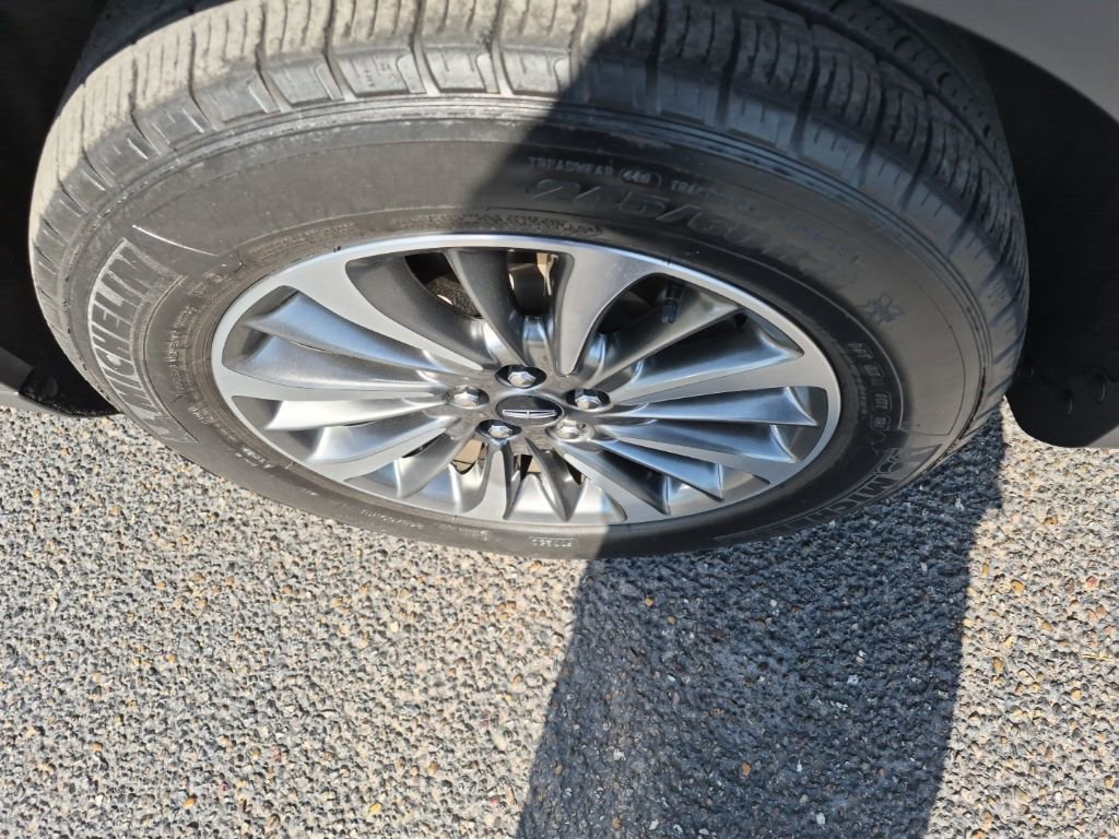 Certified 2023 Lincoln Nautilus FWD w/ Premium Package image 25