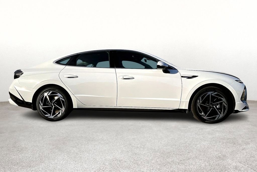 New 2026 Hyundai Sonata SEL image 16