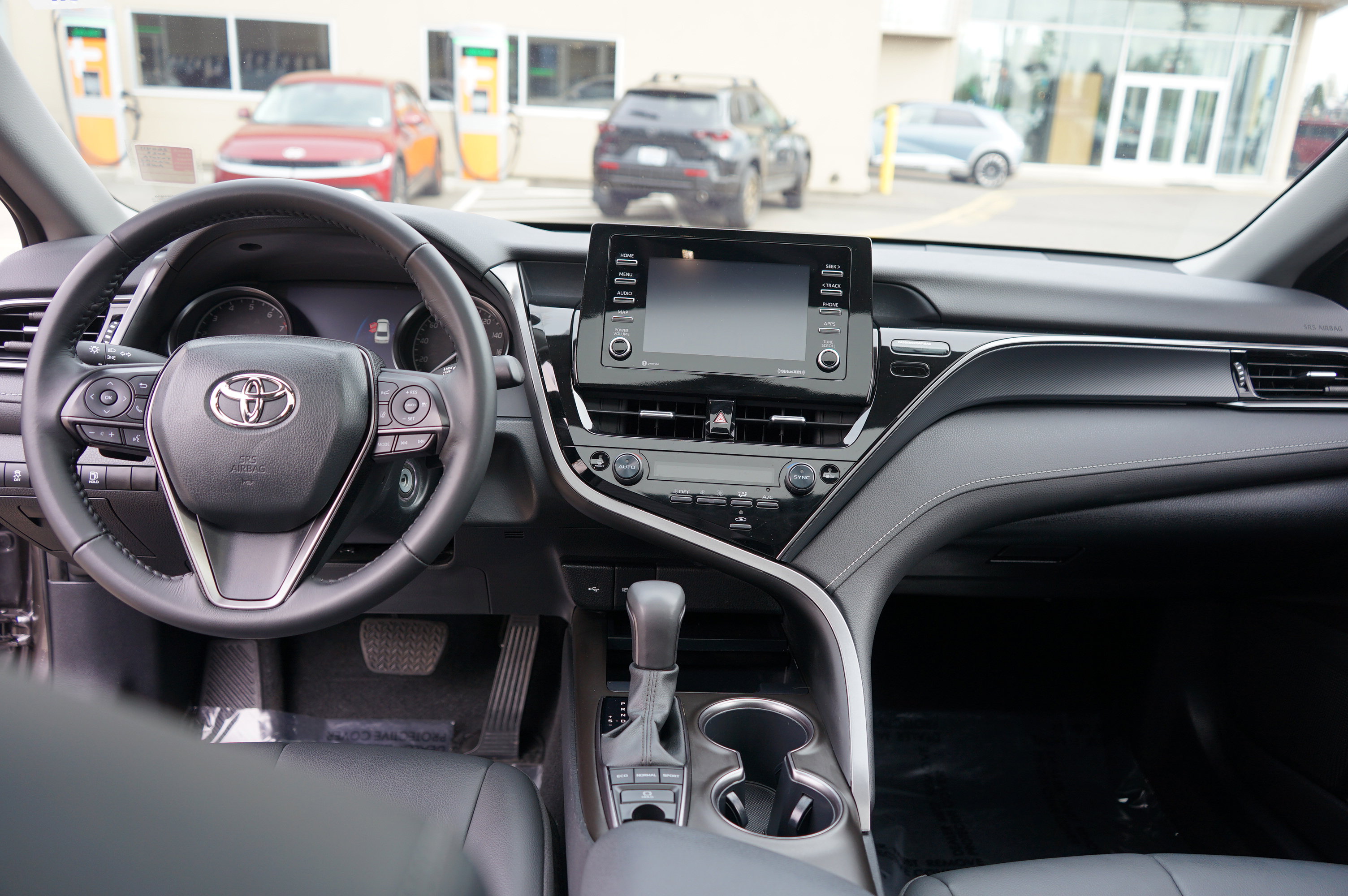 Used 2023 Toyota Camry SE AWD/4WD image 20