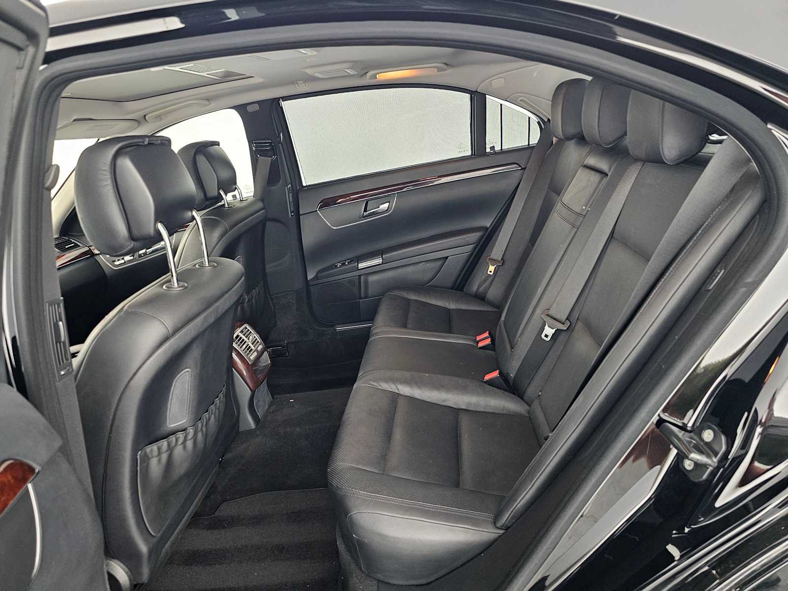 Used 2012 Mercedes-Benz S 550 image 16