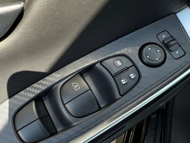 New 2025 Nissan Sentra SR w/ Midnight Edition image 20