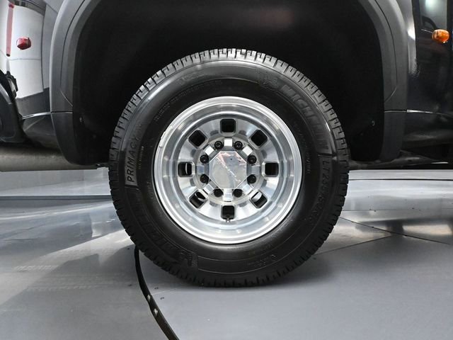 Used 2024 GMC Sierra 3500 Denali Ultimate image 17