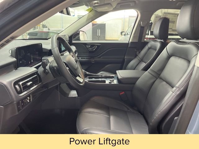 New 2026 Lincoln Aviator AWD image 18