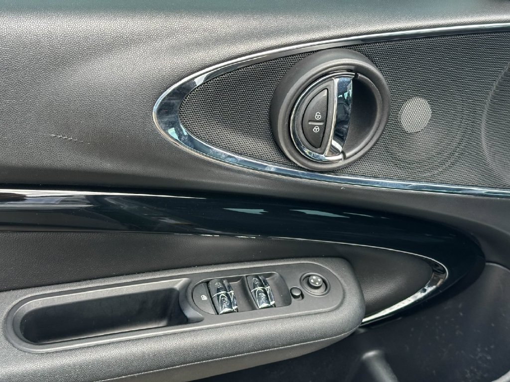 Used 2018 MINI Cooper Clubman S FWD image 17