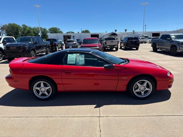 Used 1998 Chevrolet Camaro Z28 w/ SS Performance/Appearance Pkg RWD video 2