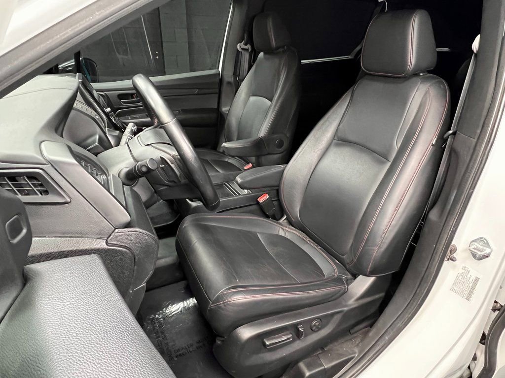 Used 2024 Honda Odyssey Sport image 3