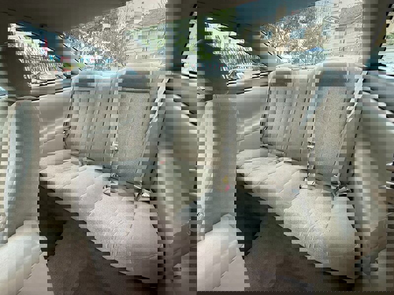 Used 2001 Toyota Solara SE image 21